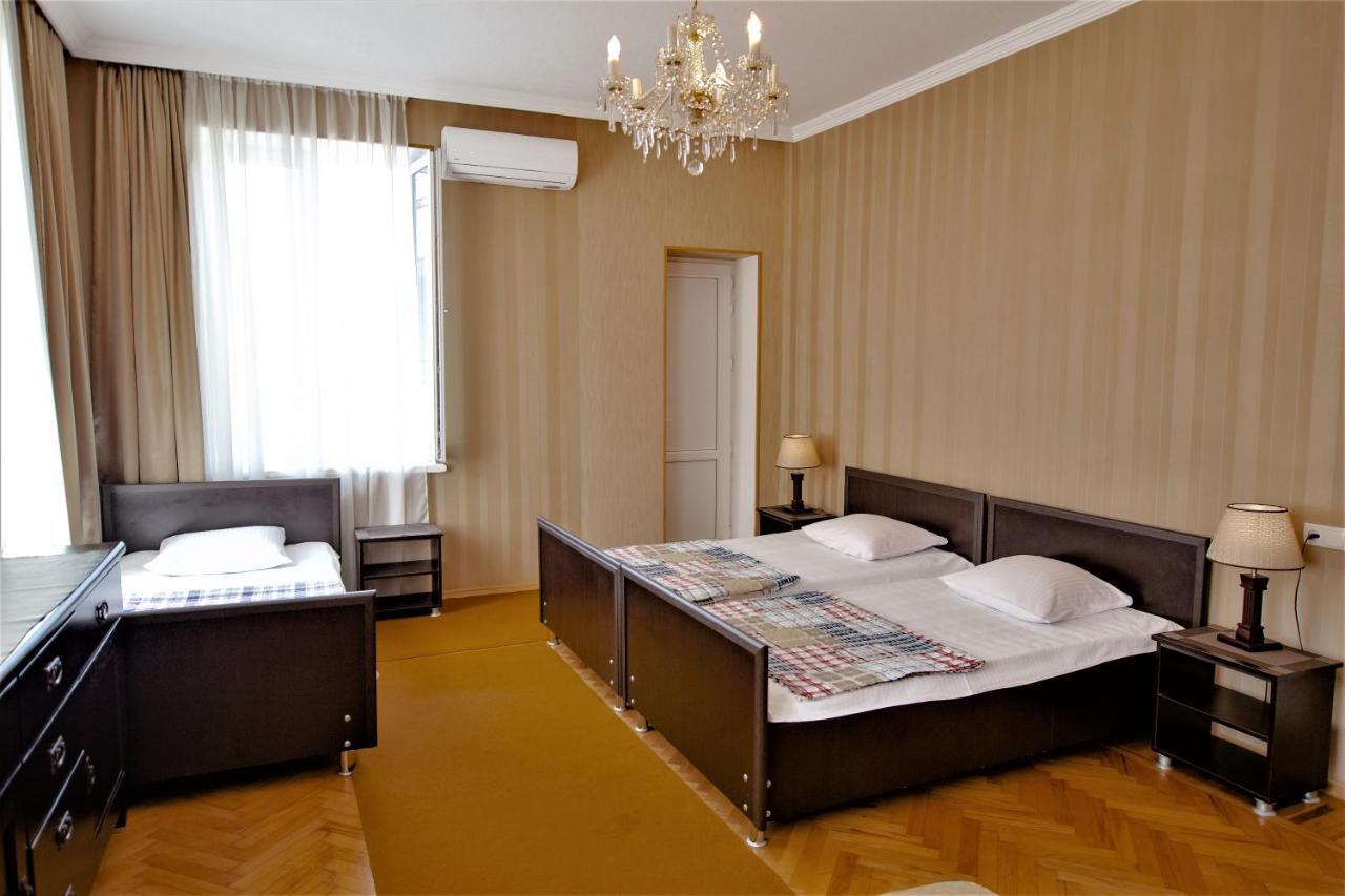 Tinikos Guest House เทลาวี ภายนอก รูปภาพ